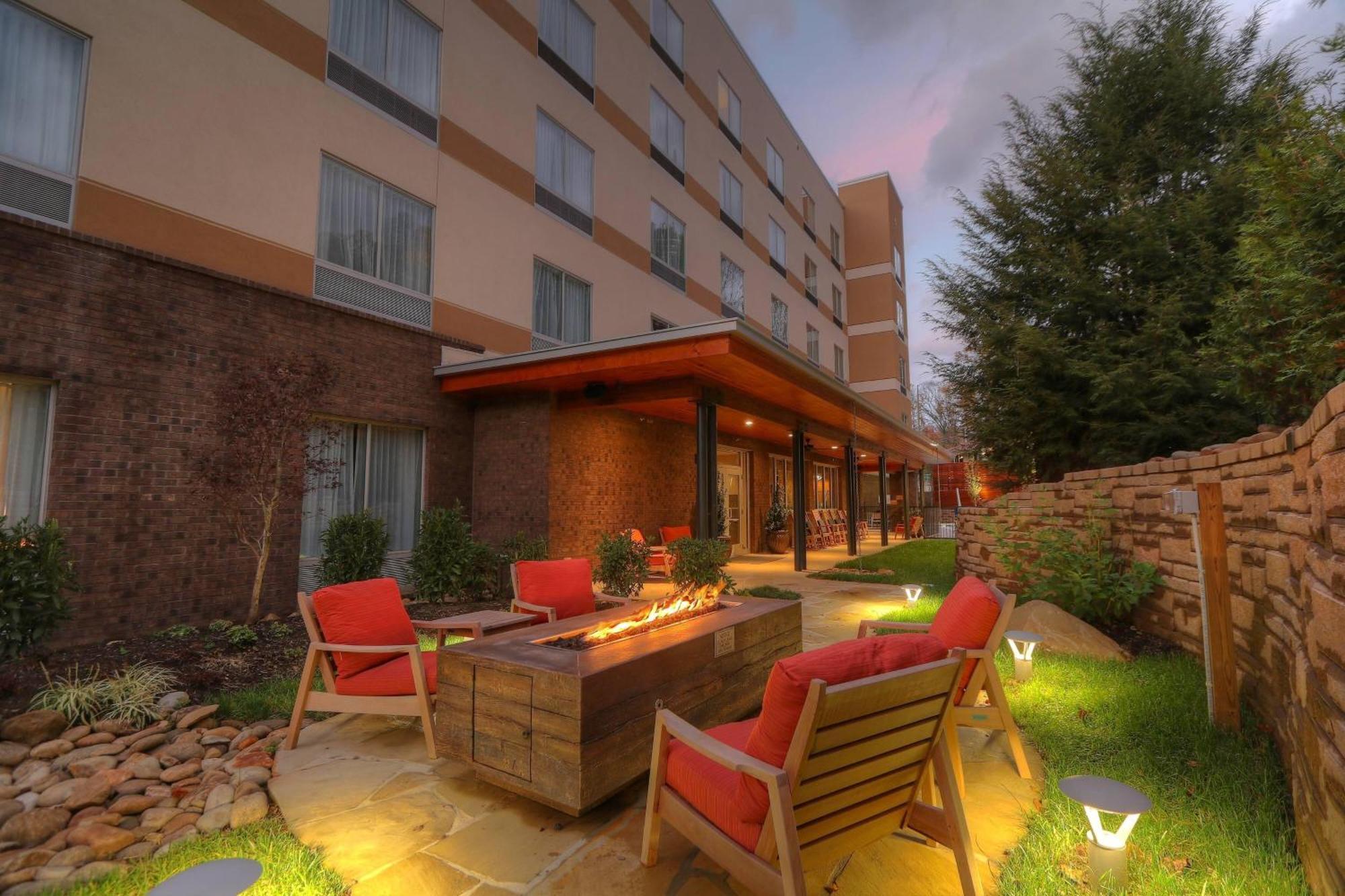 Fairfield Inn & Suites By Marriott Gatlinburg Downtown Exteriér fotografie